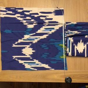 8 Ikat 20”x20” napkins